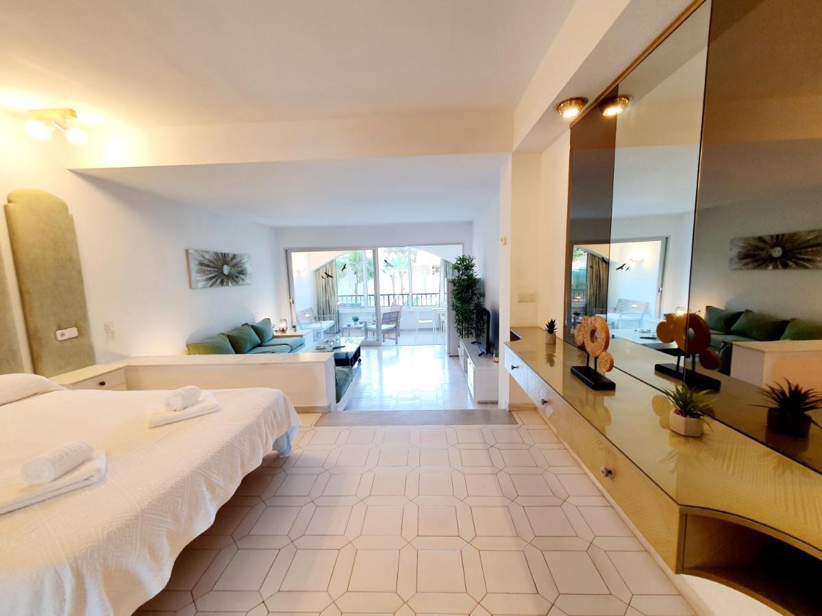 Miraflores Town Studio Sitio de Calahonda Екстер'єр фото