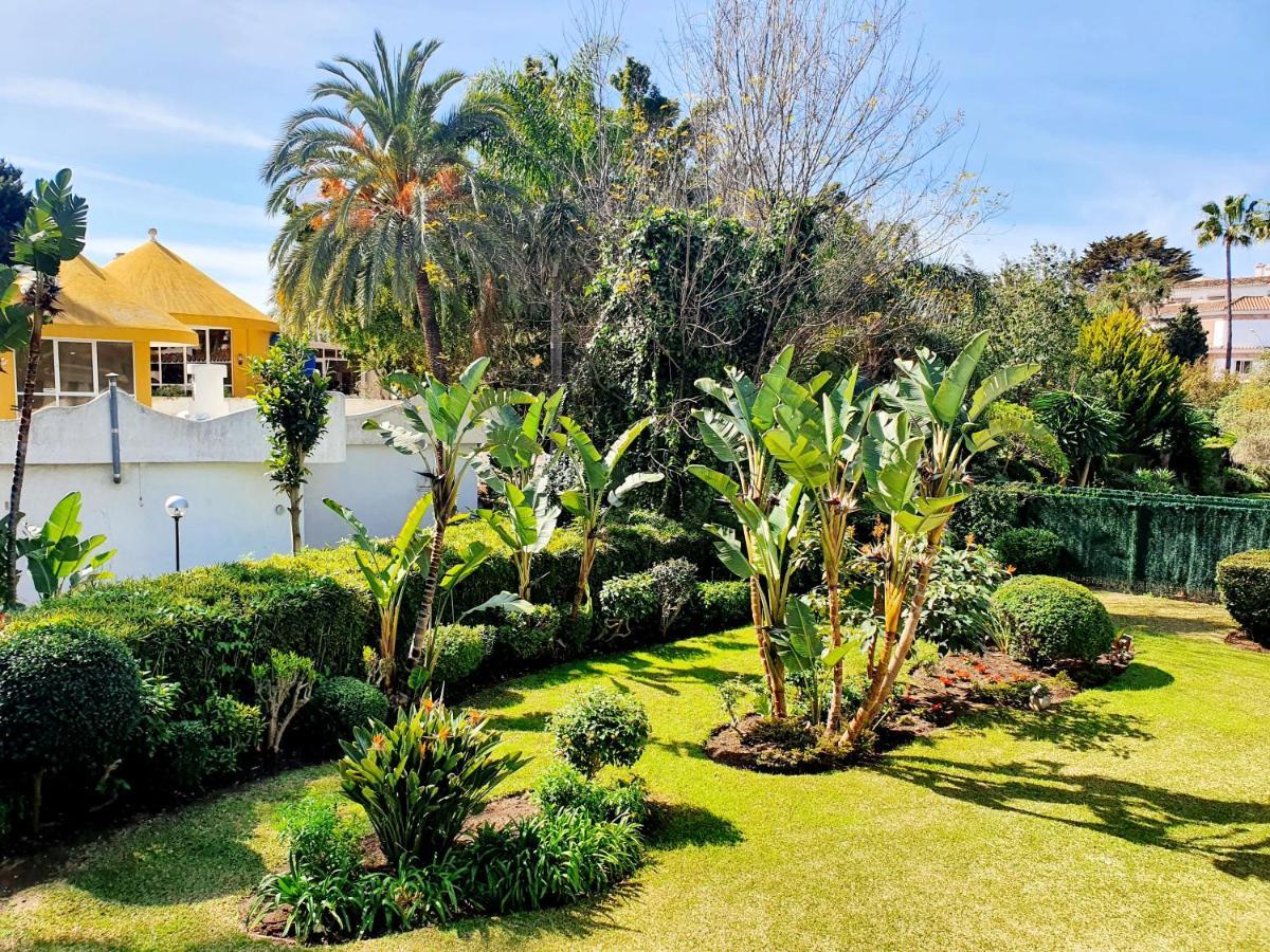 Miraflores Town Studio Sitio de Calahonda Екстер'єр фото